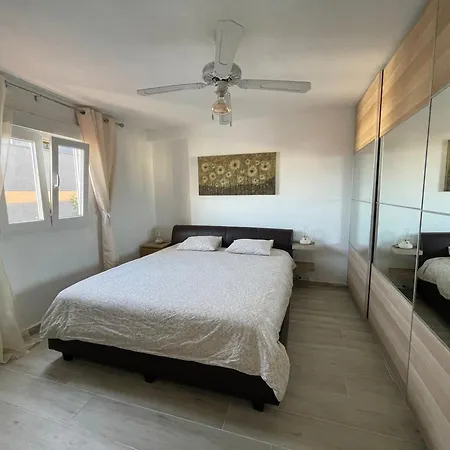 別荘 Grosses Familienhaus Teneriffa, Ruhige Lage Mit Traumterrasse, 