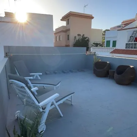 Grosses Familienhaus Teneriffa, Ruhige Lage Mit Traumterrasse, 